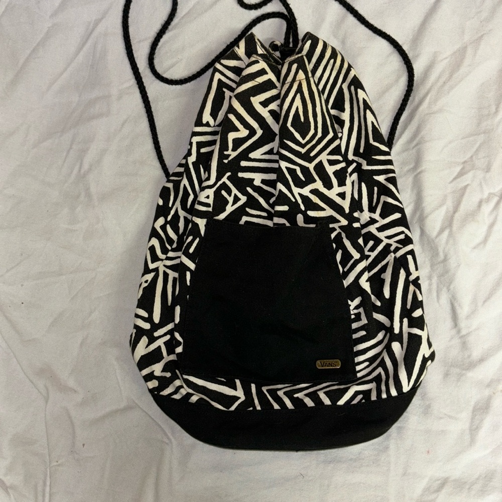 VANS ZEBRA STRIPE DRAWSTRING BACKPACK